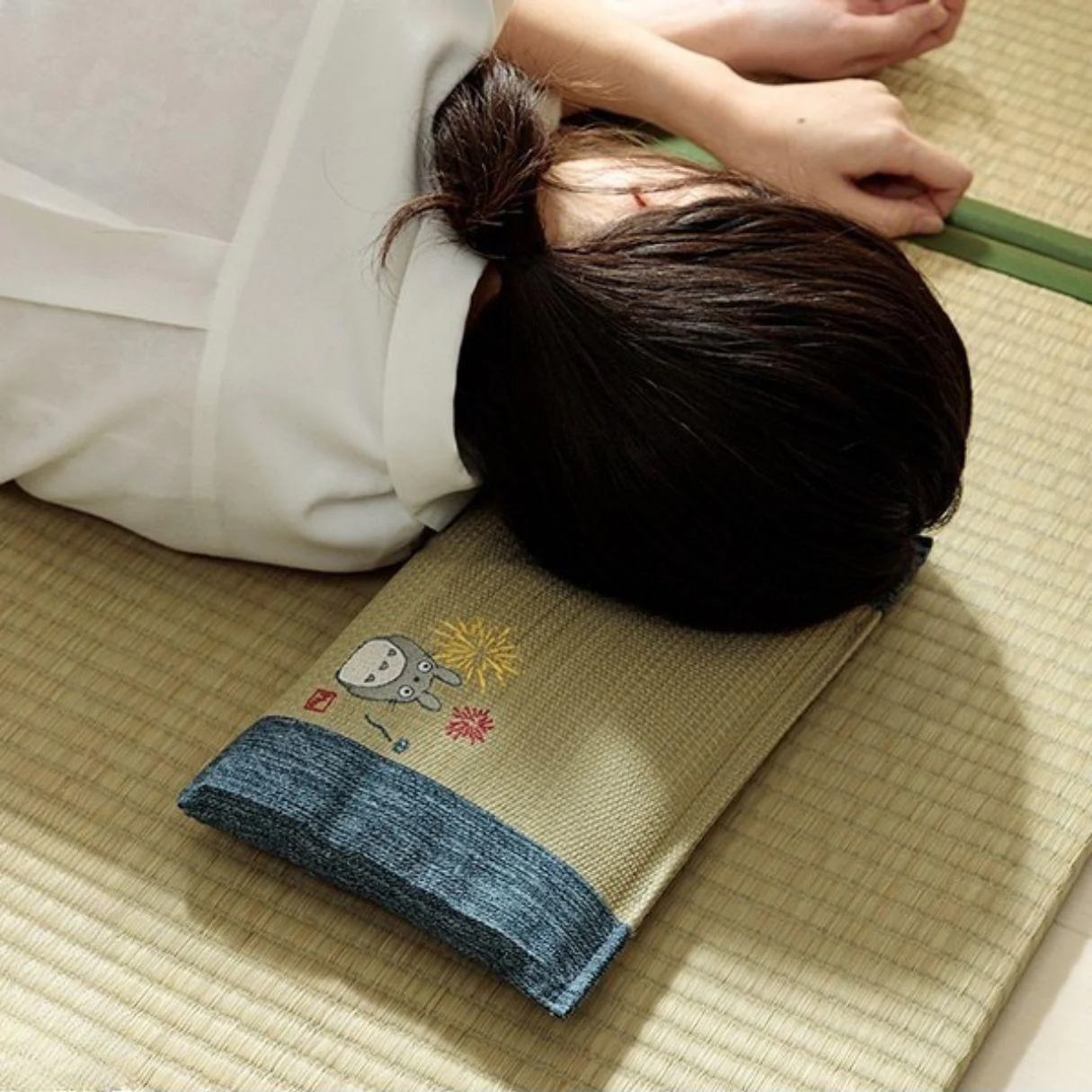 Ikehiko Igusa Tatami Mini Flat Pillow My Neighbor Totoro 20x30cm - Image 5